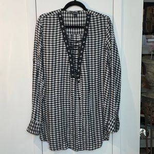 Black and white checkered lace up duster